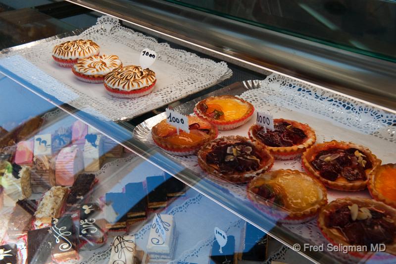 20090529_111359 D3 P1 P1.jpg - Display of pastries, bakery, Dakar